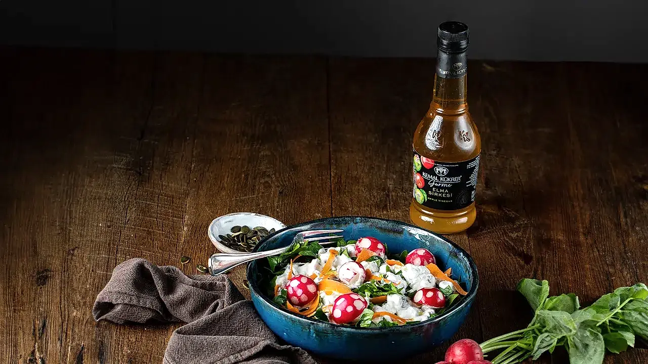 Mantar Şekilli Turplu Kış Salatası Tarifi